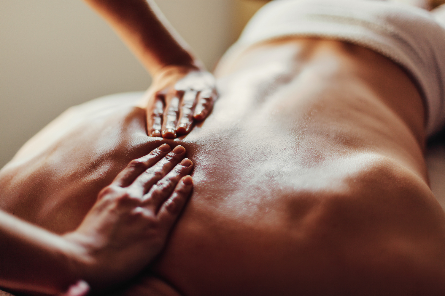 Sport Massage - Aux Mains Sages